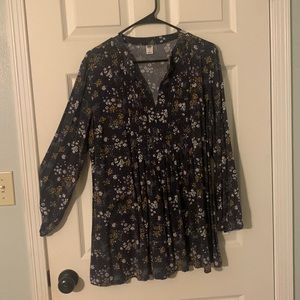Old Navy pintuck tunic size large